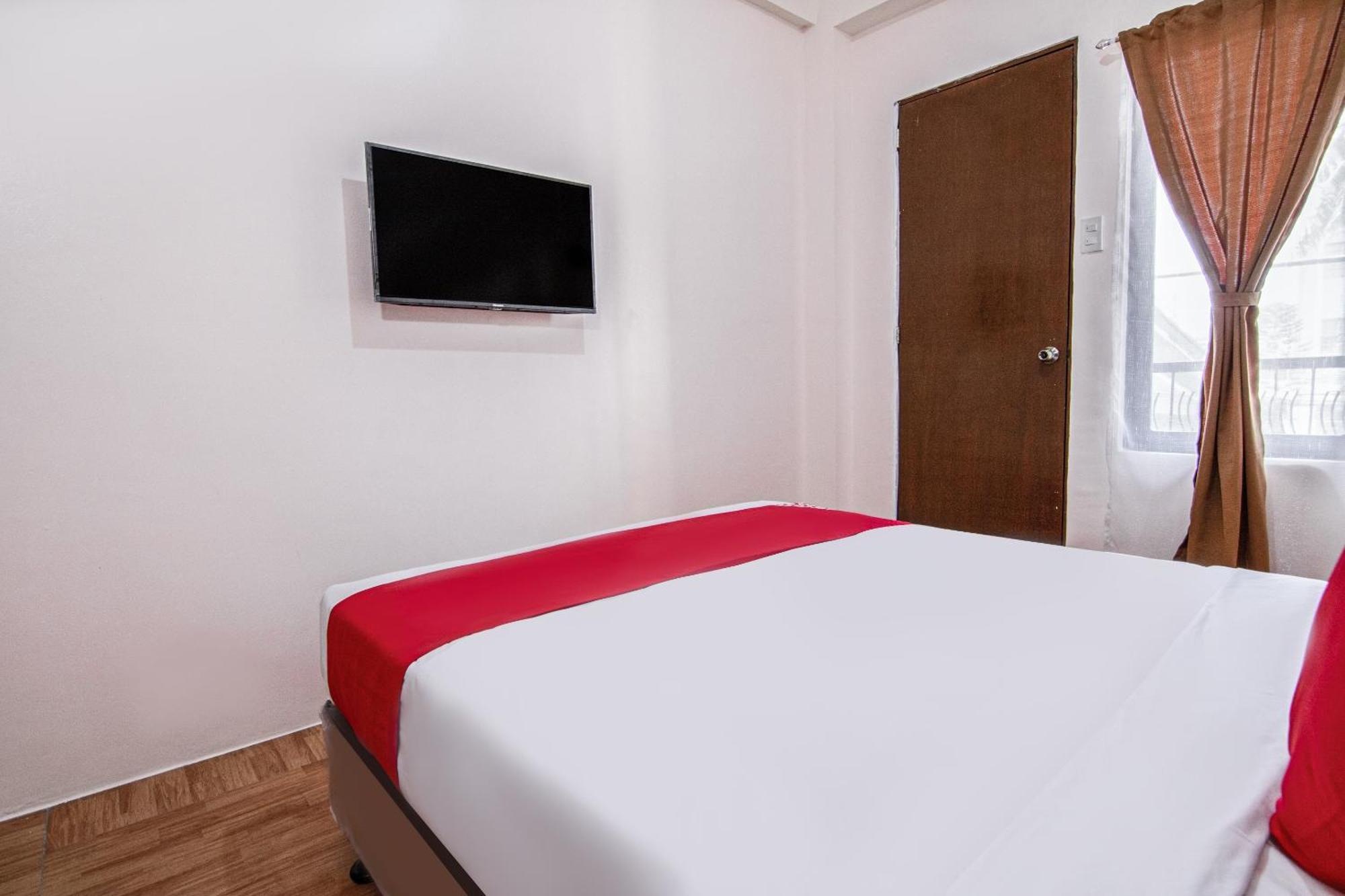 Oyo 431 Apollo 11 Apartelle Pasay Dış mekan fotoğraf