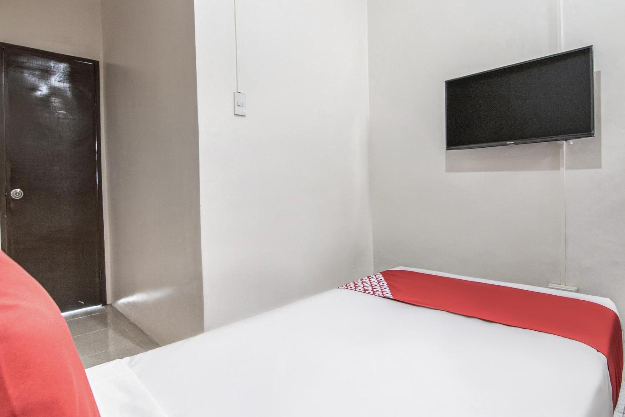 Oyo 431 Apollo 11 Apartelle Pasay Dış mekan fotoğraf